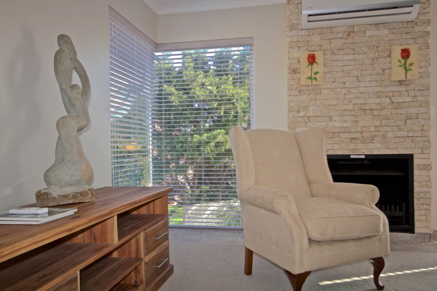 5 Bedroom Property for Sale in Sunset Beach Western Cape